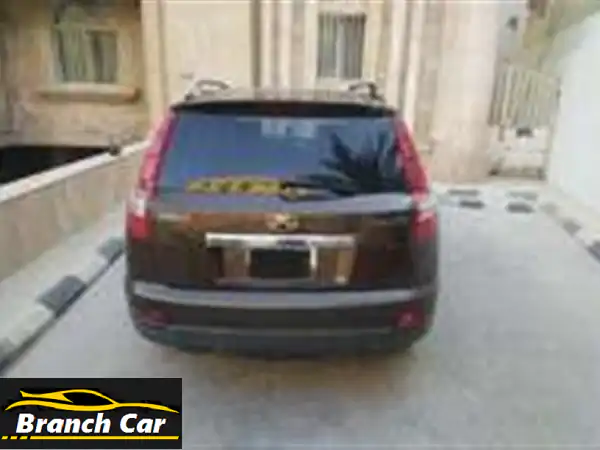 جيلي امجراند 2016 للبيع بالخبر: سيارة عملية واقتصادية وجاهزة للانطلاق!