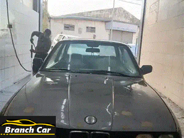 امتلك شيفروليه كافاليير 1996 بيضاء: سيارة عملية وموثوقة بسعر لا يُفوت!