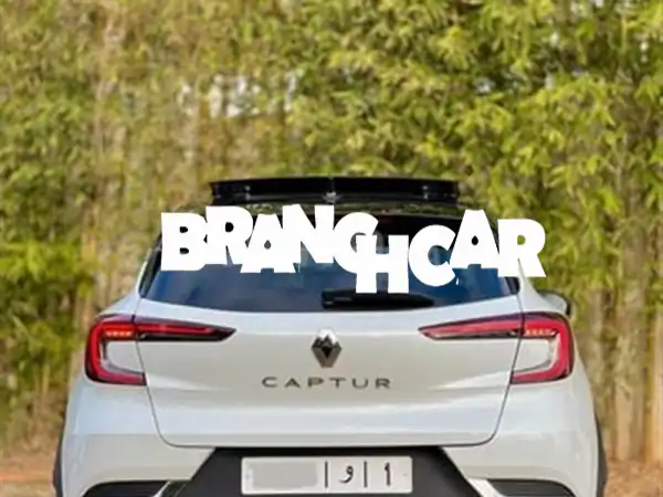 فرصة لا تعوض! رينو كابتور إنتنس 2021: صبغة الوكالة، كاميرا 360° وأداء يأسرك!