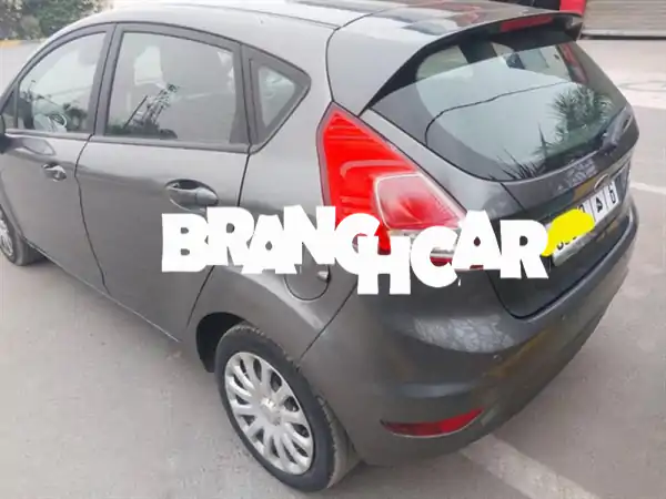 فورد فييستا ديزل 2016: رفيقك الاقتصادي (142 ألف كم) |...