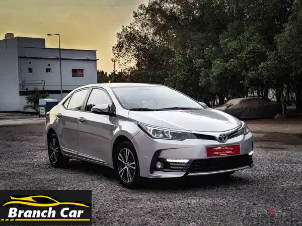 تويوتا كورولا 2018 XLI 1.6 للبيع: الفضية الأنيقة...