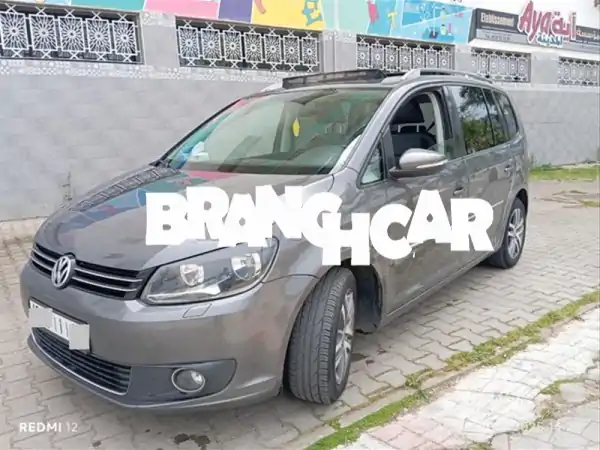 فرصة ذهبية: فولكس فاجن توران 2010 أوتوماتيك TDI |...