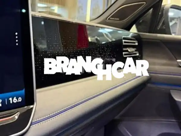 فولكس فاجن تيجوان R-Line 2024 جديدة مستوردة | رفاهية وأداء استثنائي - 18,000 كم!