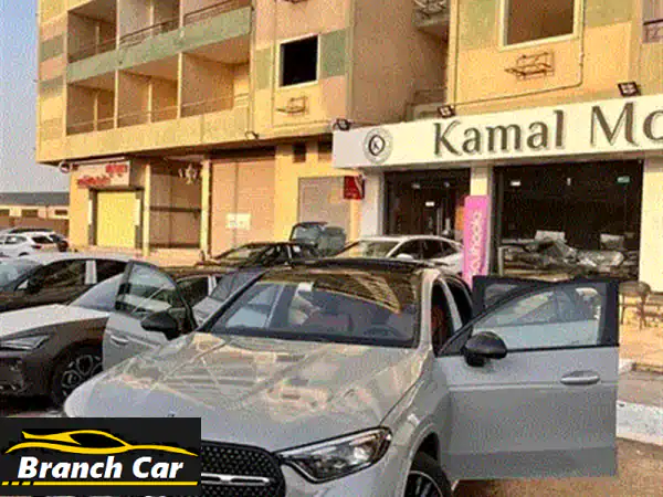 مرسيدس GLC 300 2026: خصومات حصرية على الفخامة السوداء المطفي | AMG Line