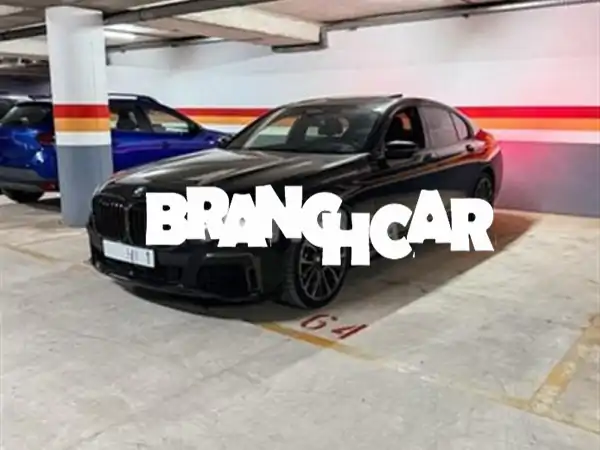 BMW الفئة السابعة 730 Ld 2019 Carbon Core: فخامة استثنائية...