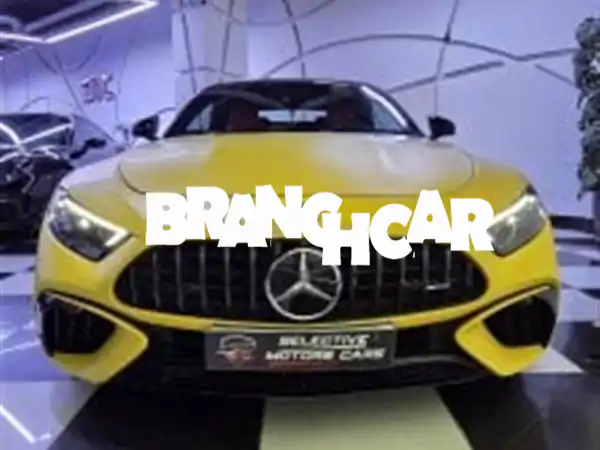 مرسيدس SL 63 AMG (20,000 كم): أداء أسطوري، فخامة مطلقة،...