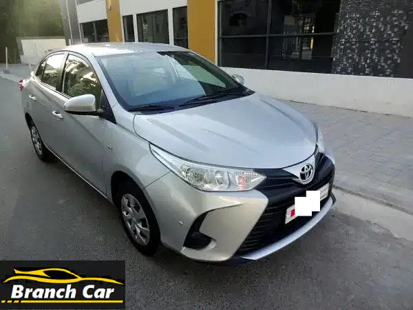 لا تفوت! تويوتا يارس 2021 الفضية | 1.5L | صيانة ممتازة | بيع عاجل بسعر مغرٍ!