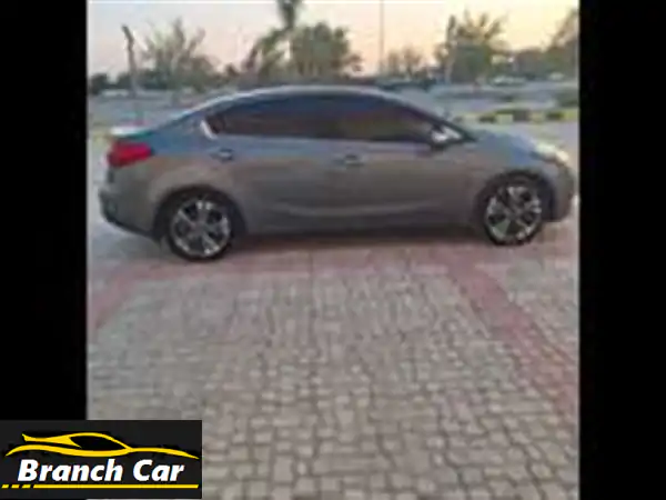 فرصة لا تُعوَّض! كيا 2017 هاي لاين فبريكا بالكامل | فتحة سقف، بصمة ورخصة طويلة | من المالك مباشرة