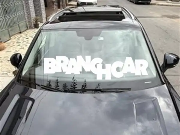 قوة وفخامة تنتظرك: فولكس فاجن طوارق ديزل 2021 أوتوماتيك - 80 ألف كم بالدار البيضاء