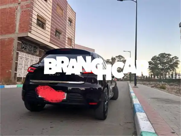 رينو كليو ديزل أوتوماتيك 2021 للبيع في طنجة | كليو 4...