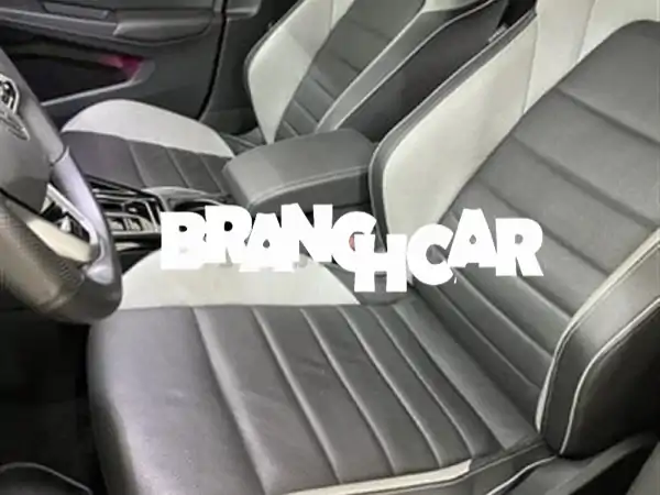 فولكس فاجن جولف 8 GTD 2024: مستوردة جديدة، قوة، فخامة، وأداء لا مثيل له!