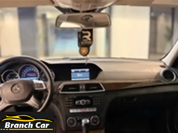 امتلك الفخامة: مرسيدس C180 2014 للبيع بالشيخ زايد | حالة ممتازة