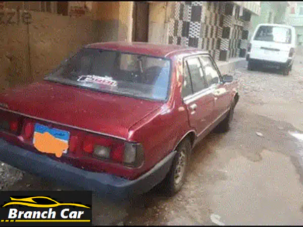 فورد إسكورت 1999 الخضراء: الأسطورة العملية بمحرك 1.6L كاربرتير - جاهزة للانطلاق!