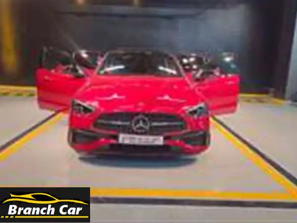مرسيدس C200 2023 حمراء فخمة 4Matic | بانوراما، 27 ألف كم فقط...