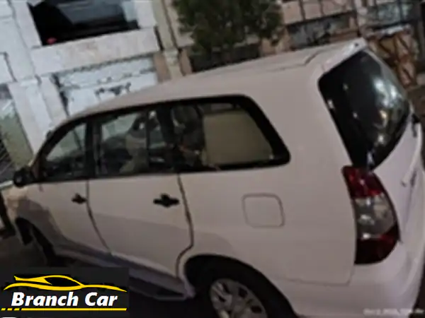 تويوتا انوفا 2012 للبيع في جدة | سيارة عائلية عملية وموثوقة