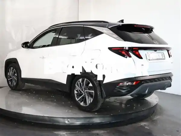 هيونداي توسان 2024 بريميوم CRDi | أول يد، عداد قليل، حالة الوكالة | otoclic