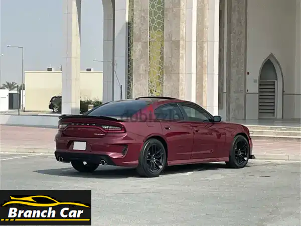 دودج تشارجر 2021 حمراء للبيع - فول أوبشن V6 | صيانة منتظمة بالبحرين
