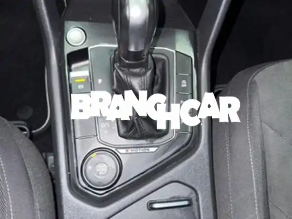 فولكس فاجن تيجوان 2019 CARAT EXCLUSIF فل أوبشن | فتحة سقف بانورامية | DYNAUDIO | صيانة وكالة