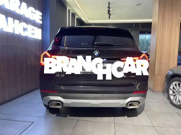 BMW X3 XLine 2021 للبيع: فخامة الدفع الرباعي الألمانية بحالة الوكالة - GARAGE LAHCEN الدار البيضاء
