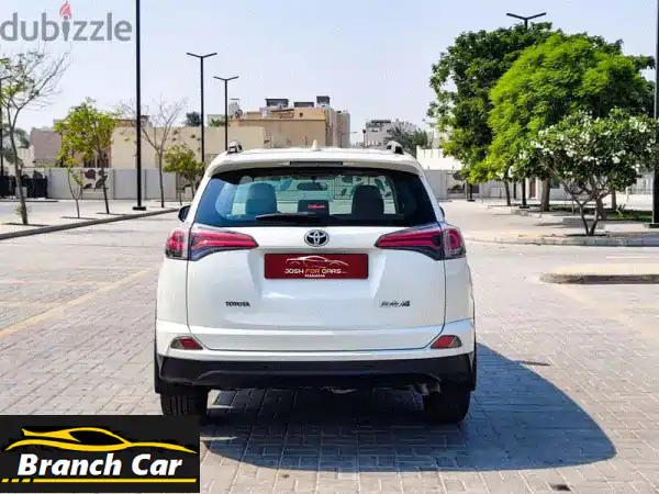 تويوتا RAV4 2018 للبيع | مالك واحد | ميد أوبشن | تأمين شامل وصيانة ممتازة!