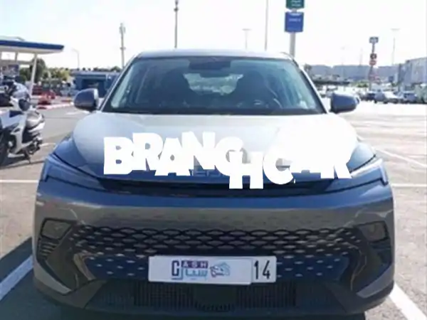BAIC X5 2025 أوتوماتيك بنزين للبيع في المحمدية | SIARACASH...