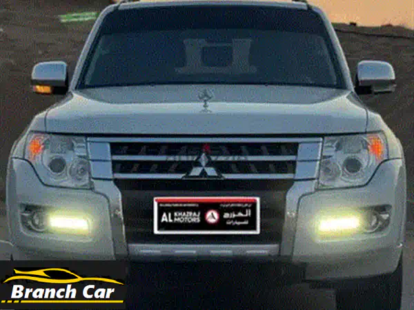 ميتسوبيشي باجيرو 2019 أبيض: جير عادي، صبغ وكالة، خالية من الحوادث - لا تفوت الفرصة!