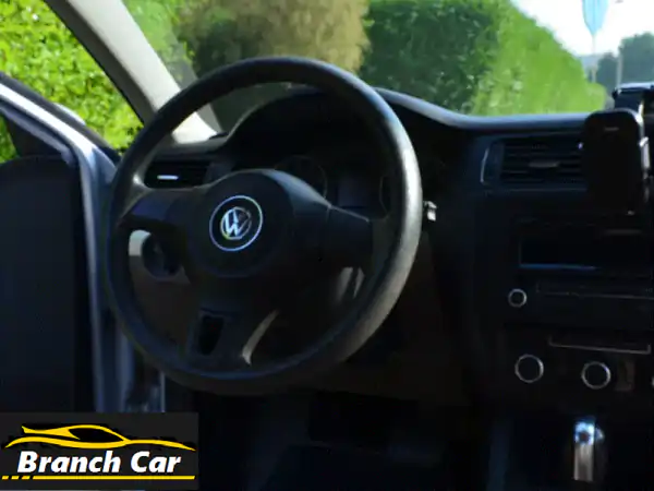 فولكس فاجن جيتا 2013 للبيع: فضية، 59 ألف كم فقط، حالة ممتازة - جاهزة للانطلاق!