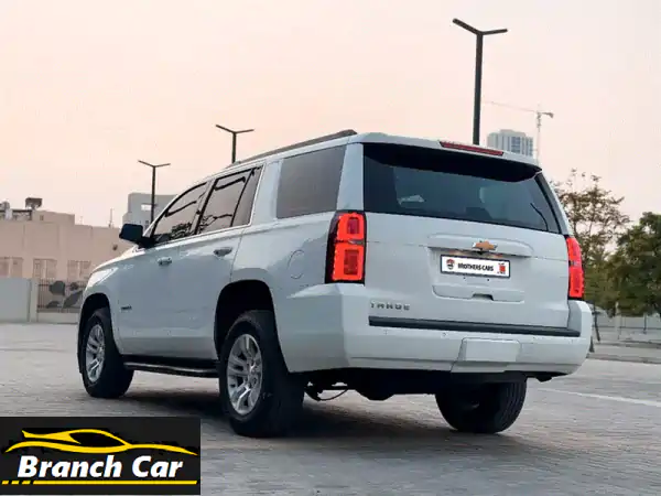 امتلك الأسطورة: شفروليه تاهو 2017 V8 بيضاء | قوة، أمان، خالية من الحوادث - فحص 2026!