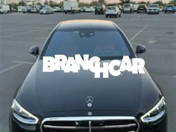 مرسيدس بنز S-Class 2023 ديزل أوتوماتيك: قمة الفخامة بحالة الوكالة (20 ألف كم)