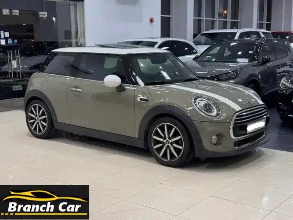 امتلك الأناقة والتميز: MINI Cooper 2020 رمادي فل كامل –...