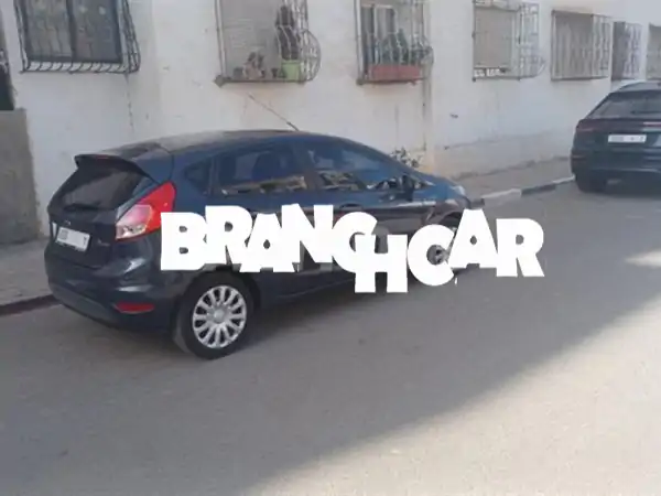 فرصة لا تعوض! فورد فيستا 2015 للبيع - مانيوال، 75 ألف...