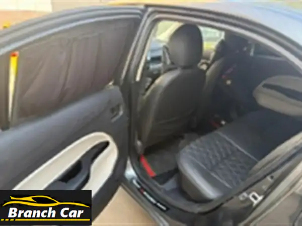 ميتسوبيشي اتراج 204 | جاهزة للطريق: كوتش جديد، LED، اقتصادية وموثوقة!