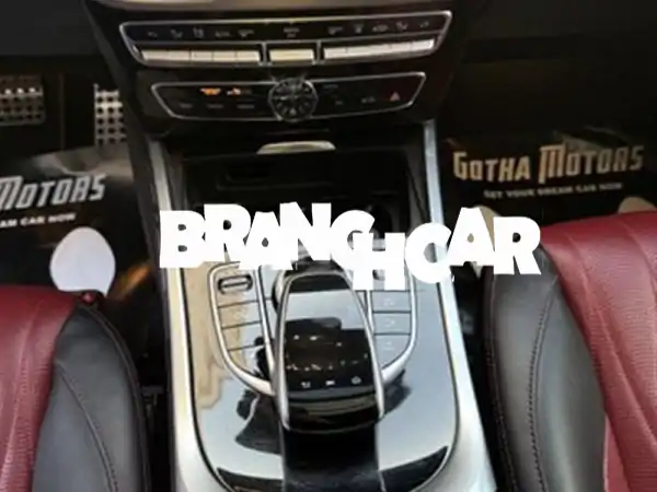 مرسيدس بنز الفئة G63 AMG