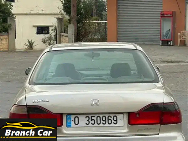 فرصة ذهبية: هوندا أكورد 1999 ذهبية للبيع -...