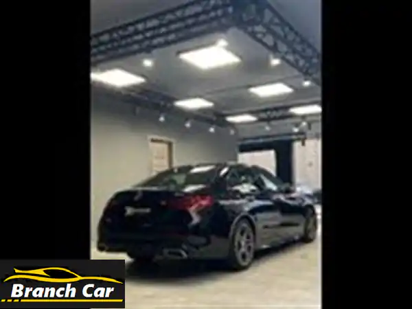 مرسيدس C200 موديل 2023 بحالة المصنع للبيع (1800 كم فقط!) في التجمع والقاهرة الجديدة