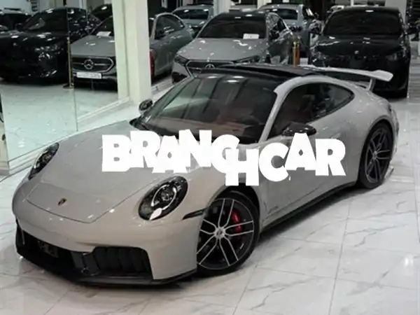 بورش 911 كاريرا 4 GTS