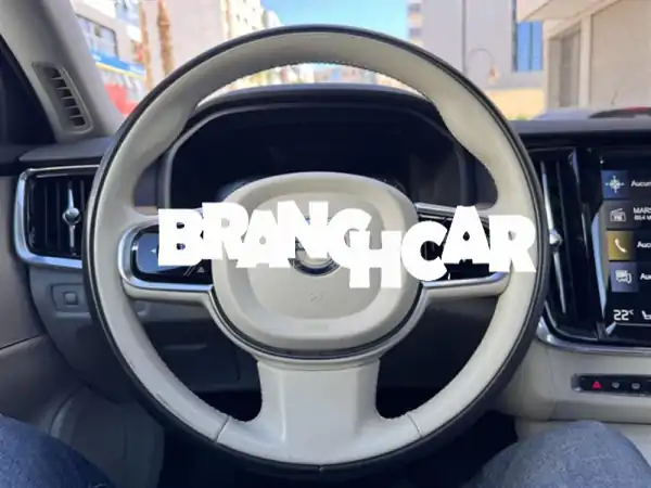 فرصة مميزة بفاس: فولفو S90 فيس ليفت 2021 ديزل D4 | 190 حصان | طلاء أصلي