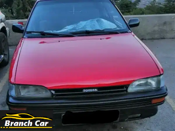 تويوتا كورولا 1989 أوتوماتيك حمراء: محرك...