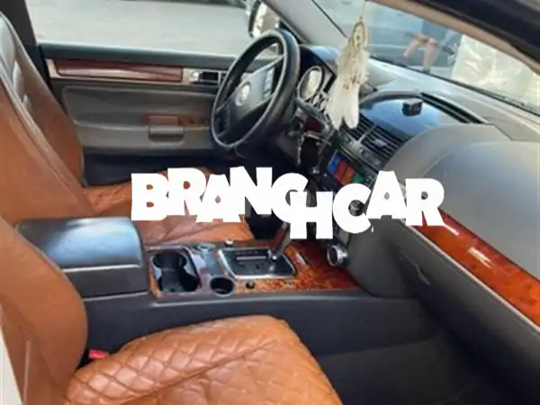 Touareg R5 أوتوماتيكية في حالة جيدة