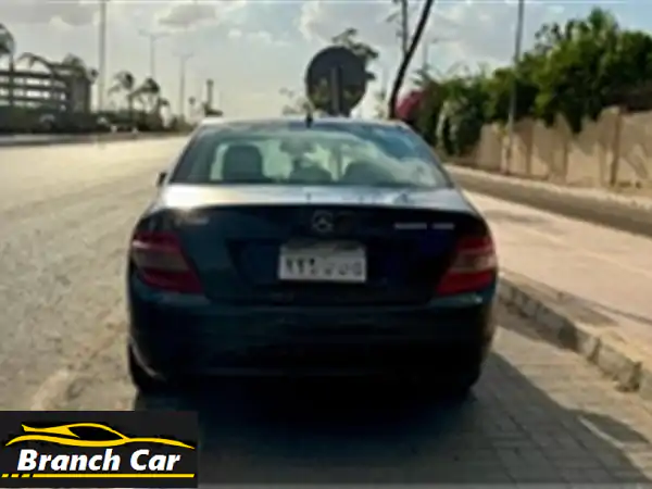 امتلك الفخامة: مرسيدس C180 موديل 2010 - دواخل فابريكة، رخصة سنتين، لا تحتاج مصاريف!