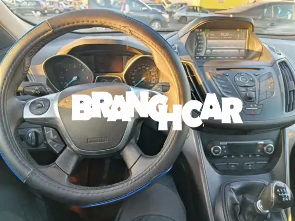 فورد كوجا 2016 للبيع - مانيوال 5 أبواب | SUV عملية بسعر 145,000