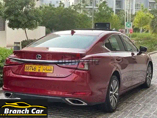 لكزس IS F SPORT 300 موديل 2019 مع ضمان 3 سنوات