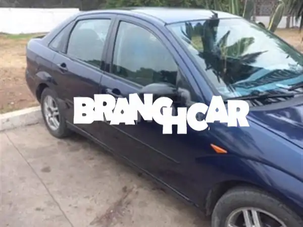 فرصة لا تفوت! فورد فوكس ديزل 2004 بحالة ممتازة بسلا...