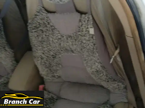 تويوتا كورولا 2004 للبيع (رمادي): سيارة العمر الطويل باعتمادية لا تضاهى