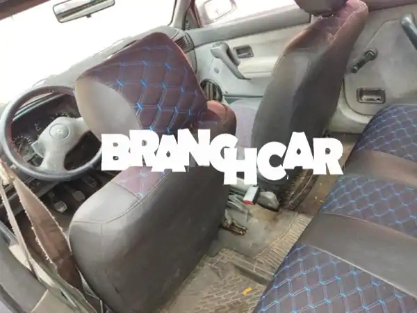 فرصة ذهبية بأزمور: رينو R19 ديزل 1993 يدوية - اقتصادية وجاهزة للطريق!