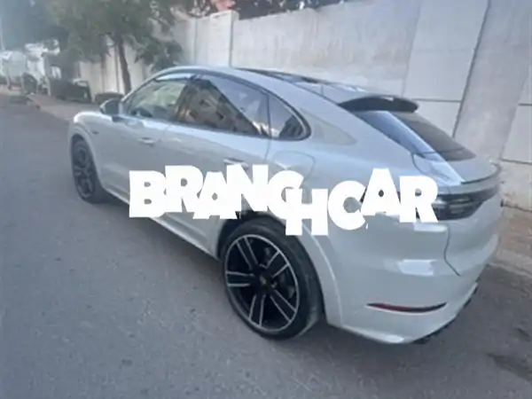 بورش كايين هايبرد أوتوماتيك 2023