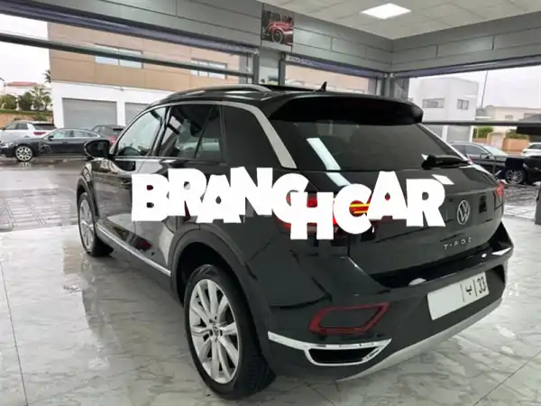 Volkswagen TRoc ديزل أوتوماتيكي 2024 في أكادير