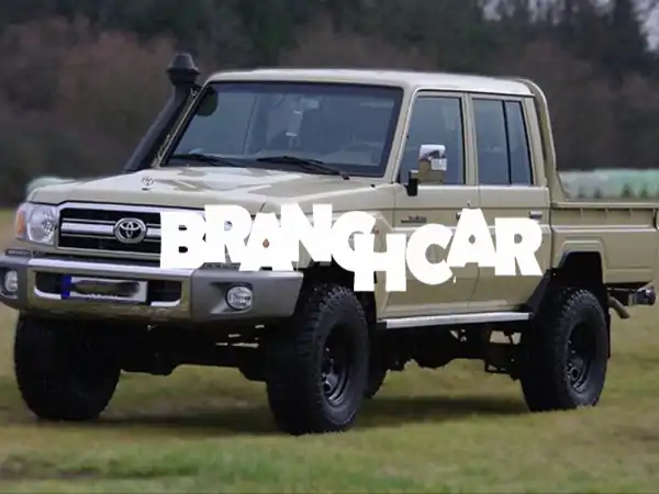 تويوتا لاندكروزر GRJ79 2018 النادرة: مغامرة V6 يدوية بقوة...