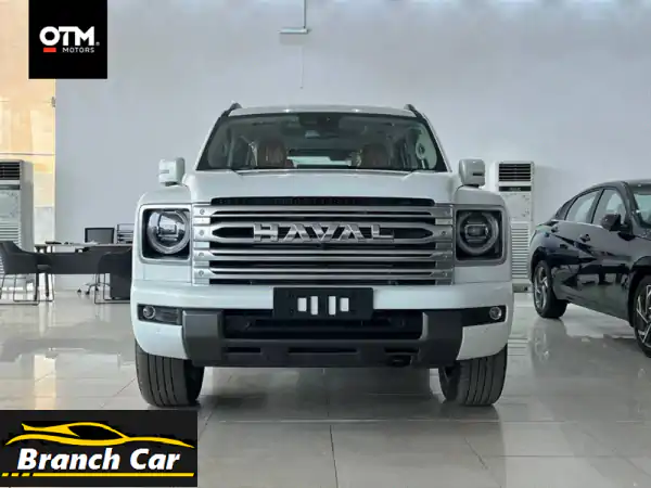 استكشف أفقاً جديداً: سيارة الدفع الرباعي الفاخرة...