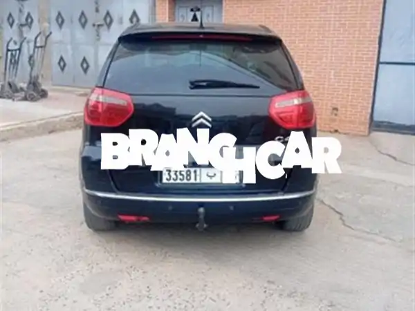 سيتروين C4 بيكاسو ديزل 2009: الأناقة الفرنسية والكفاءة الوقودية - خالصة الجمارك، لا حوادث!